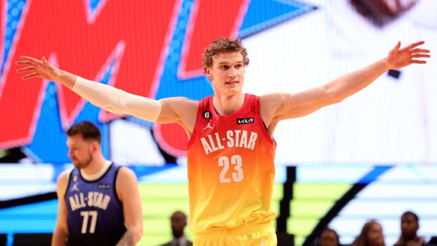 Lauri Markkanen Named NBA's Most Improved Player