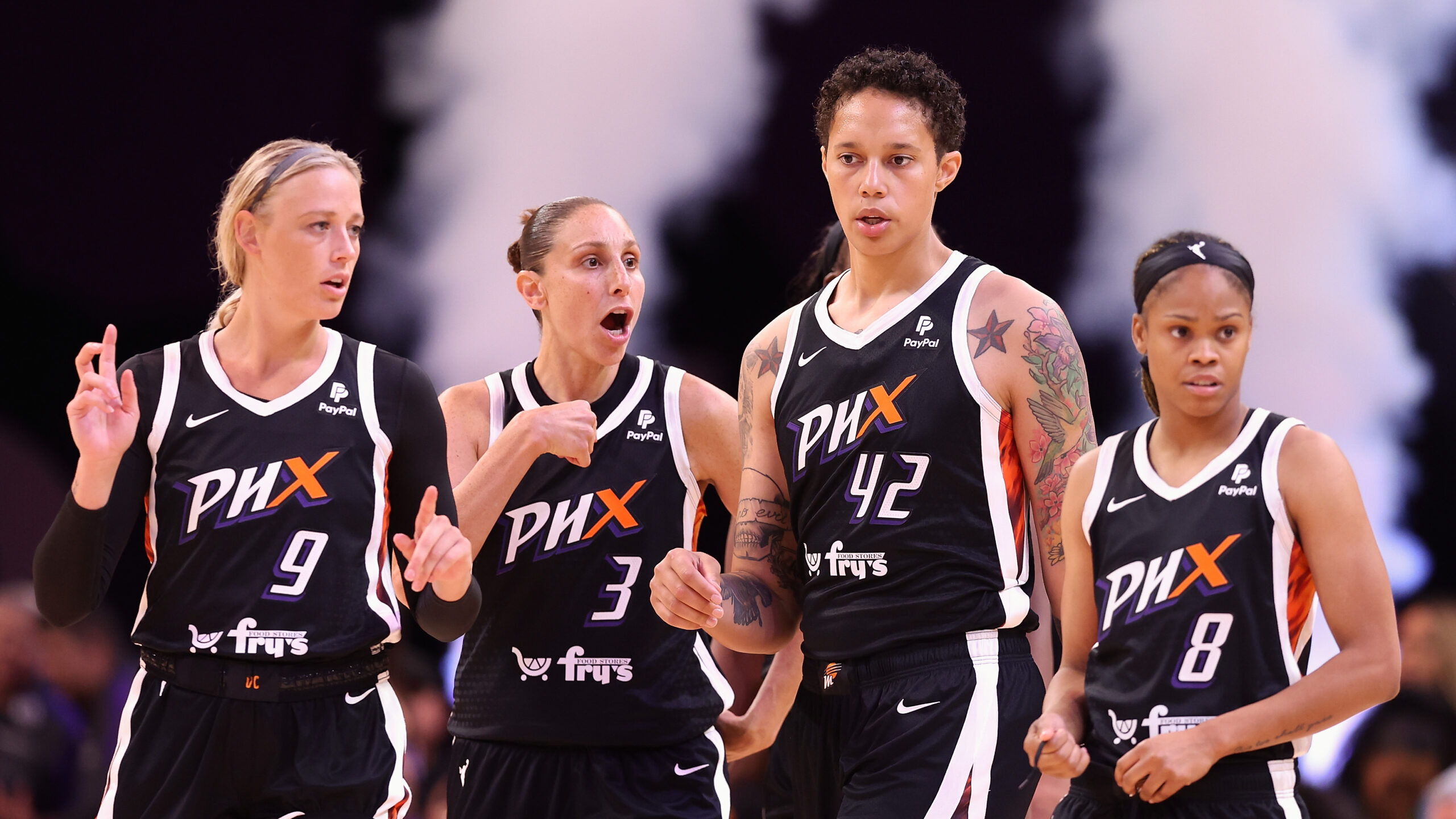 Brittney Griner, Mercury Teammates Confronted At Airport By 'Provocateur,' WNBA Says