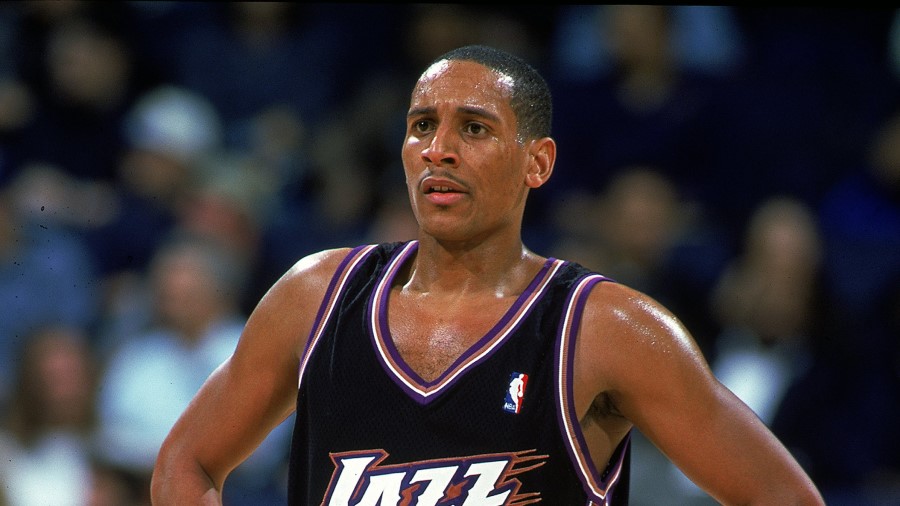 Top 50 Utah Jazz Players Countdown: #43 Howard Eisley