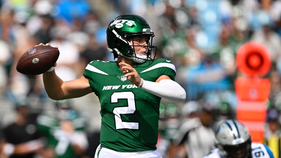 Jets QB Zach Wilson Throws Touchdown Pass In Efficient Outing Against Panthers